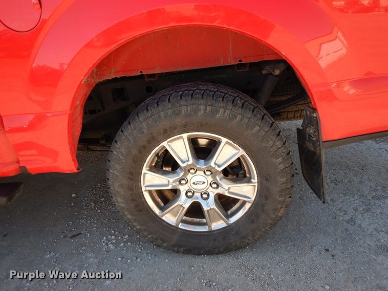 image for item DE5655 2017 Ford F150  SuperCrew pickup truck