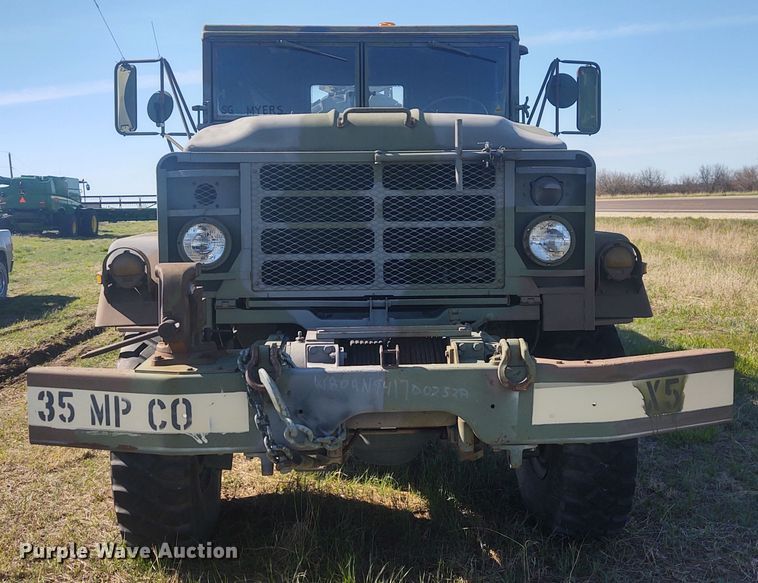 image for item DE6909 1991 Harsco M932A  wrecker truck