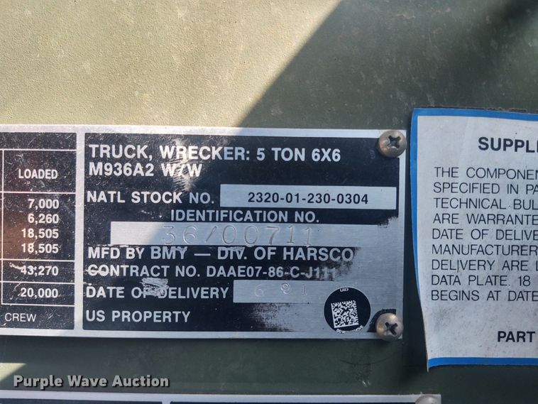 image for item DE6909 1991 Harsco M932A  wrecker truck