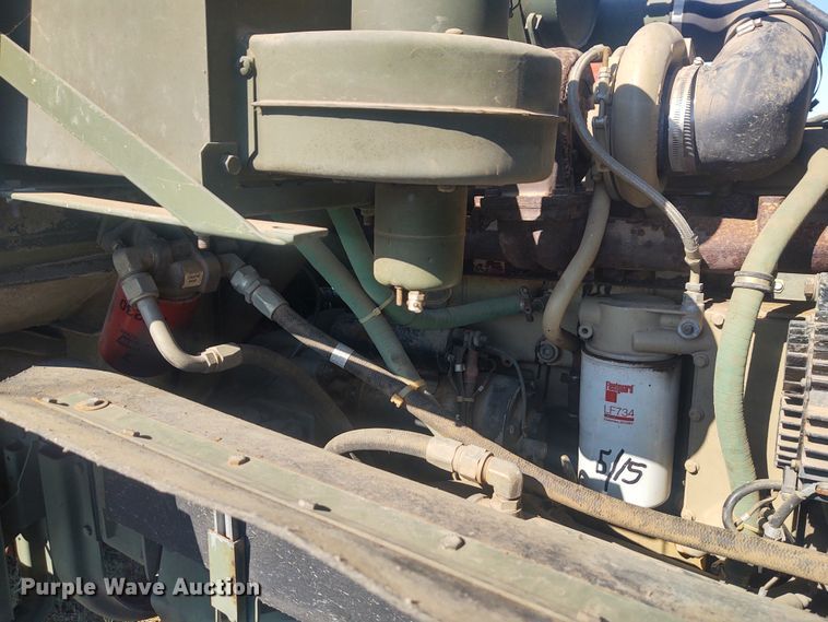 image for item DE6909 1991 Harsco M932A  wrecker truck