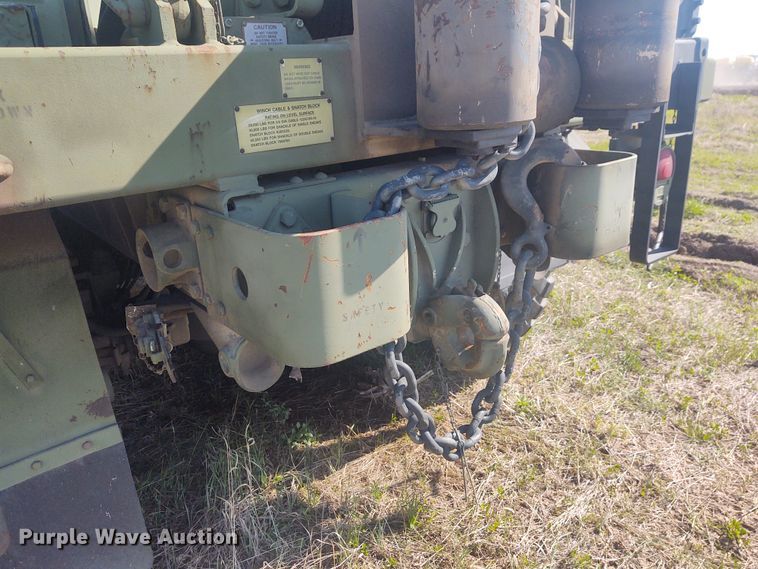 image for item DE6909 1991 Harsco M932A  wrecker truck