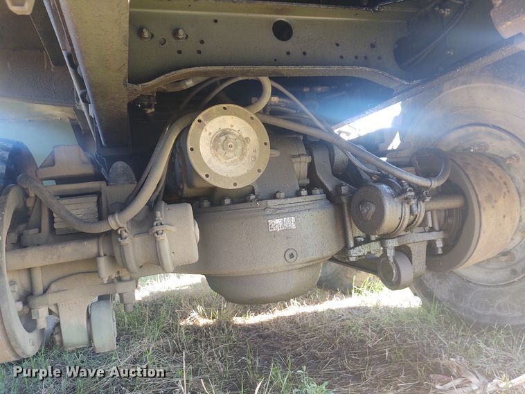 image for item DE6909 1991 Harsco M932A  wrecker truck