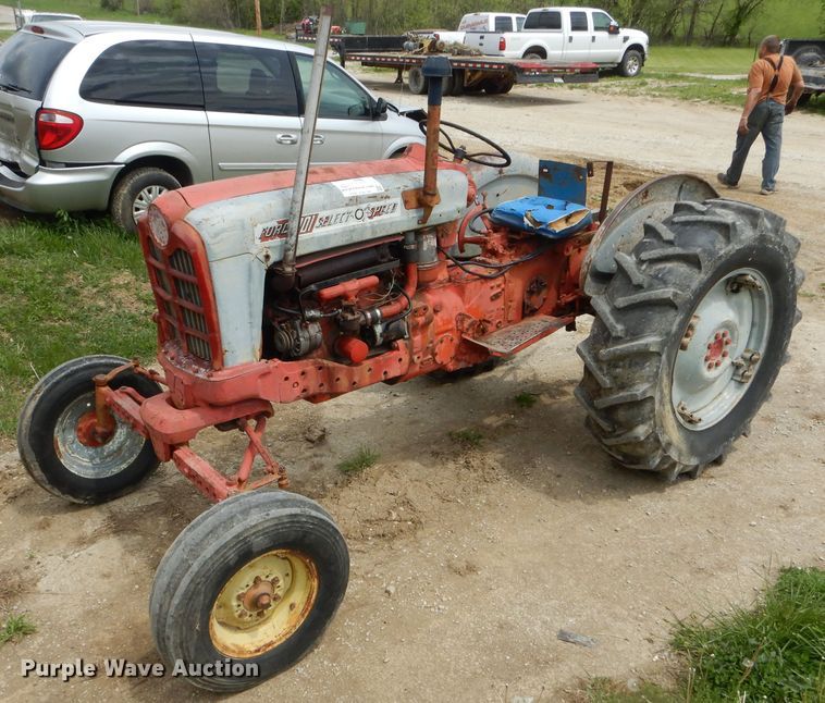 image for item DF3128 Ford 901 tractor