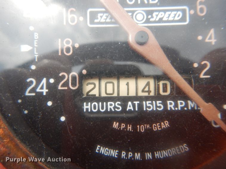 image for item DF3128 Ford 901 tractor