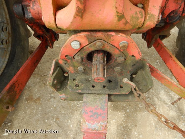 image for item DF3128 Ford 901 tractor
