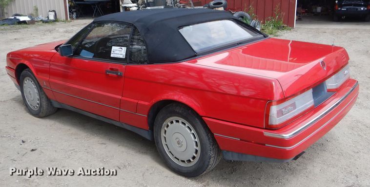 image for item DF3129 1990 Cadillac Allante  convertible