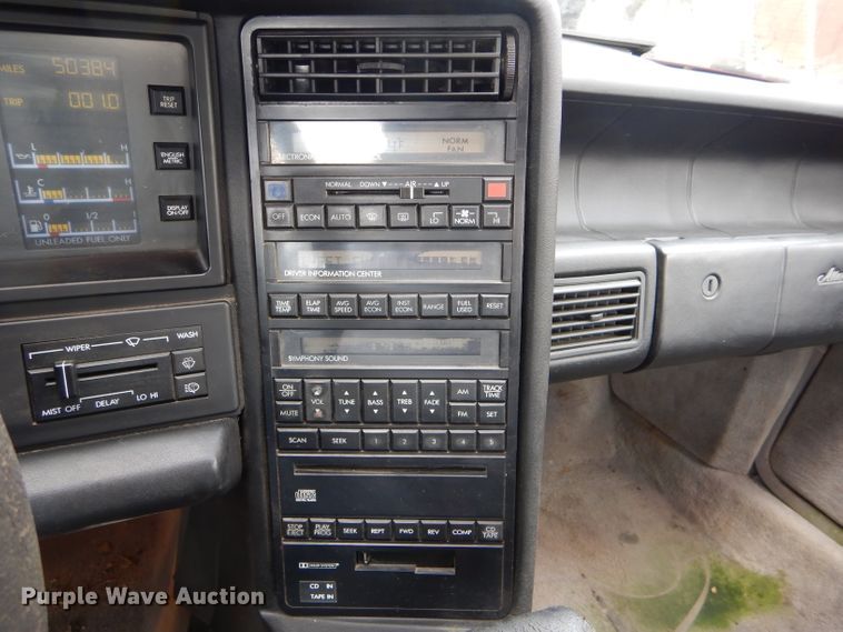 image for item DF3129 1990 Cadillac Allante  convertible