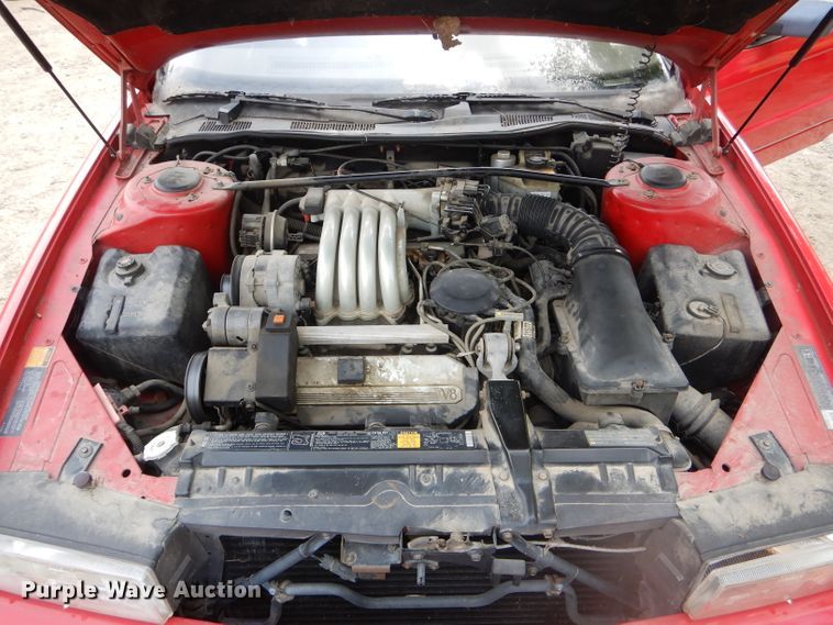 image for item DF3129 1990 Cadillac Allante  convertible