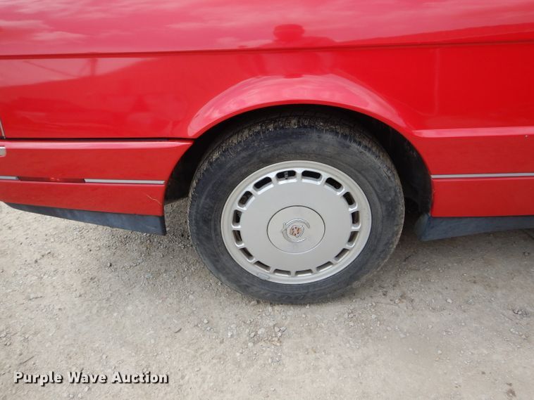 image for item DF3129 1990 Cadillac Allante  convertible