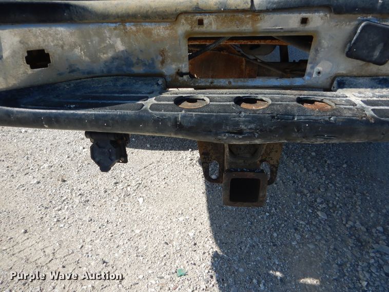 image for item DF3142 2002 Chevrolet Silverado 2500HD  pickup truck