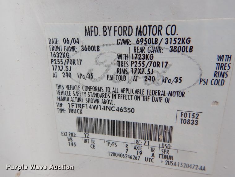 image for item DF3144 2004 Ford F150 XL  pickup truck