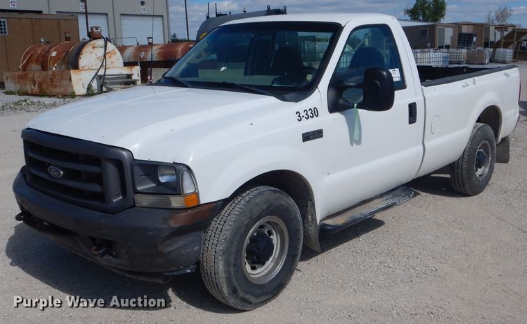 image for item DF3145 2003 Ford F250 Super Duty XL  pickup truck