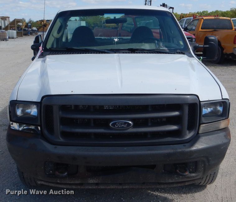 image for item DF3145 2003 Ford F250 Super Duty XL  pickup truck