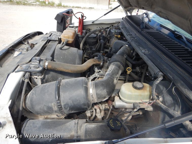 image for item DF3145 2003 Ford F250 Super Duty XL  pickup truck