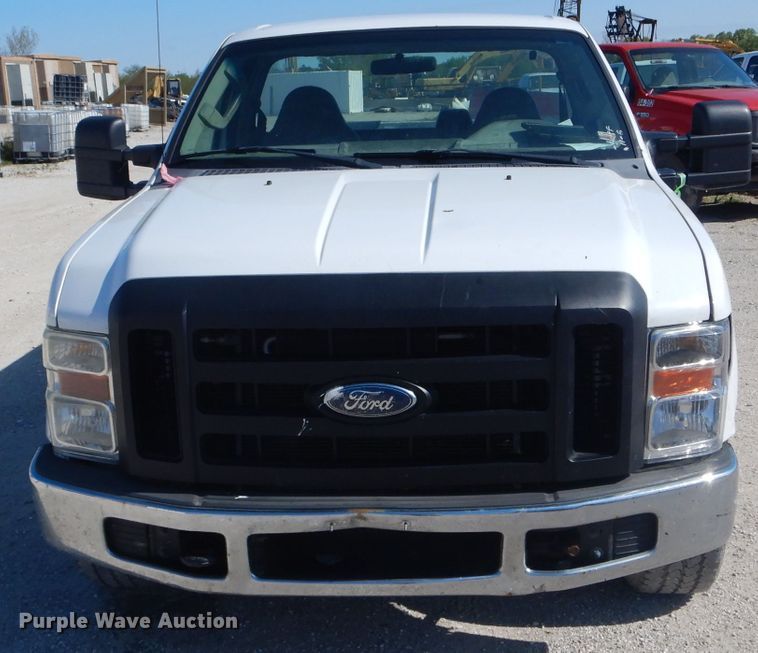 image for item DF3146 2009 Ford F250 Super Duty XL  pickup truck