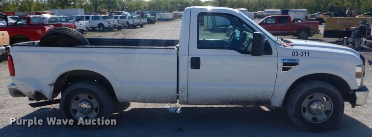 image for item DF3146 2009 Ford F250 Super Duty XL  pickup truck