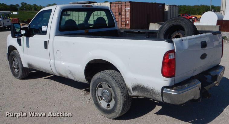 image for item DF3146 2009 Ford F250 Super Duty XL  pickup truck