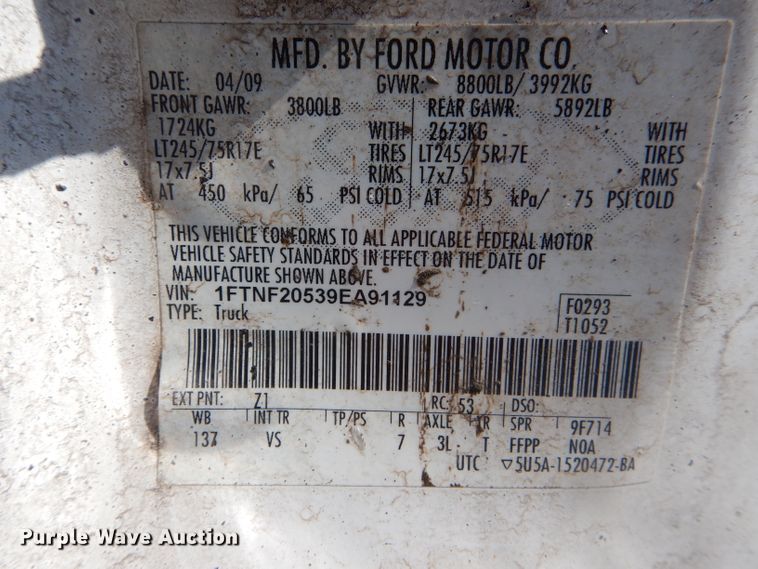 image for item DF3146 2009 Ford F250 Super Duty XL  pickup truck