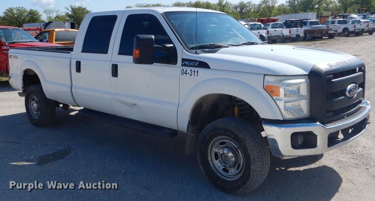 image for item DF3148 2011 Ford F350 Super Duty XL  Crew Cab pickup truck