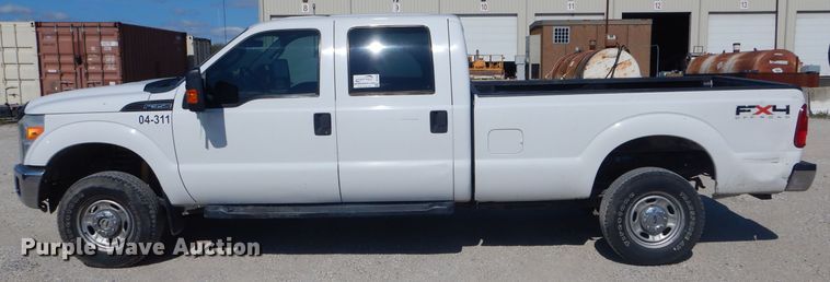 image for item DF3148 2011 Ford F350 Super Duty XL  Crew Cab pickup truck