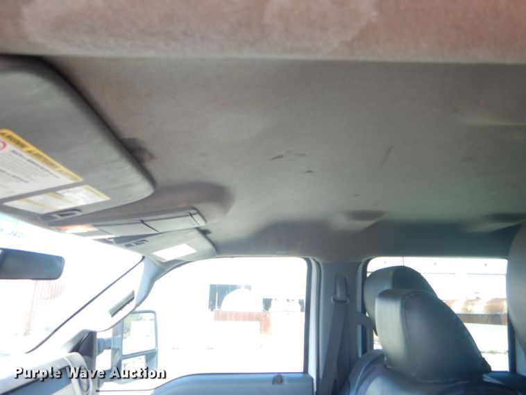 image for item DF3148 2011 Ford F350 Super Duty XL  Crew Cab pickup truck