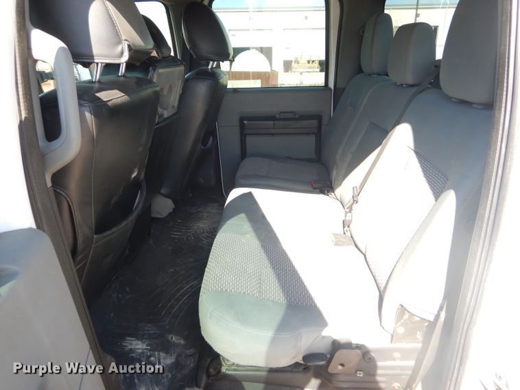 image for item DF3148 2011 Ford F350 Super Duty XL  Crew Cab pickup truck