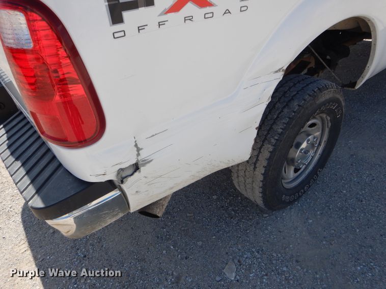 image for item DF3148 2011 Ford F350 Super Duty XL  Crew Cab pickup truck