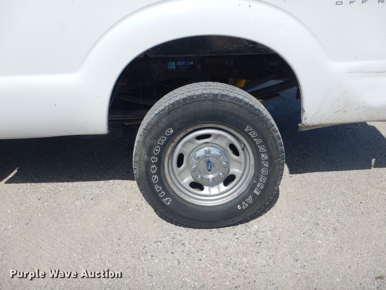 image for item DF3148 2011 Ford F350 Super Duty XL  Crew Cab pickup truck