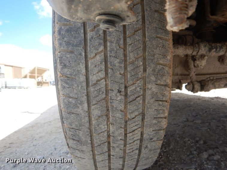 image for item DF3152 2006 Ford F250 Super Duty XL  pickup truck