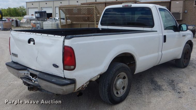 image for item DF3154 2006 Ford F250 Super Duty XL  pickup truck