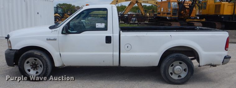 image for item DF3154 2006 Ford F250 Super Duty XL  pickup truck