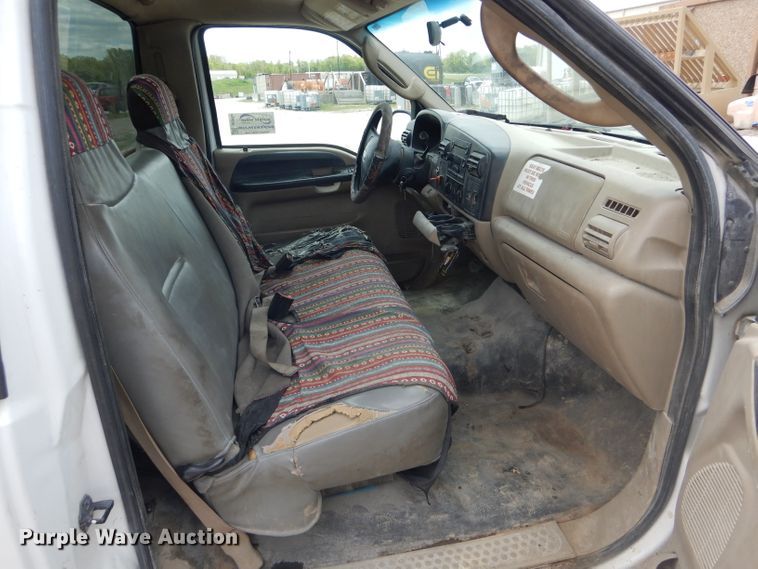 image for item DF3154 2006 Ford F250 Super Duty XL  pickup truck