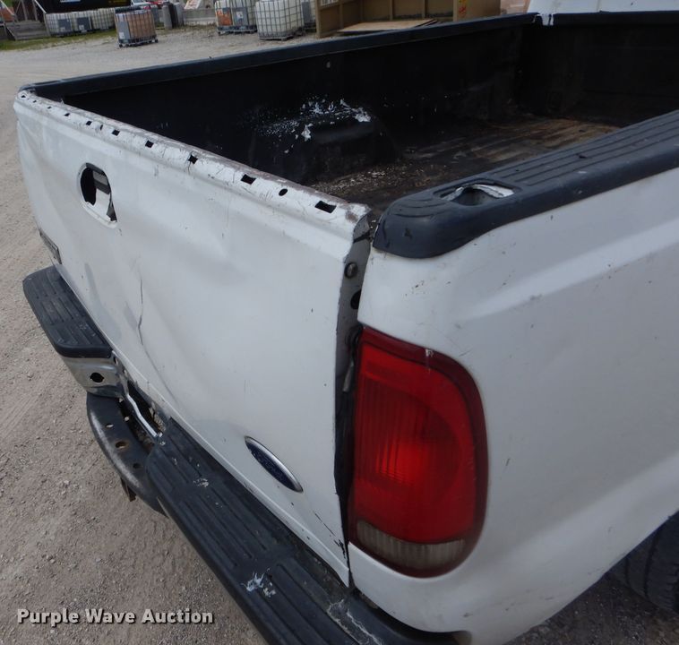 image for item DF3154 2006 Ford F250 Super Duty XL  pickup truck