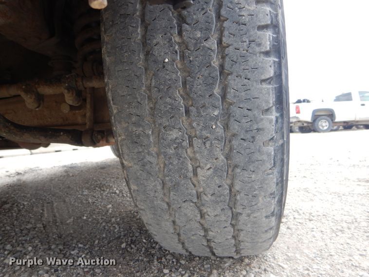 image for item DF3154 2006 Ford F250 Super Duty XL  pickup truck