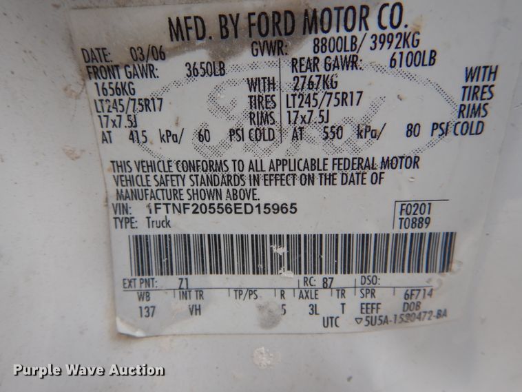 image for item DF3154 2006 Ford F250 Super Duty XL  pickup truck