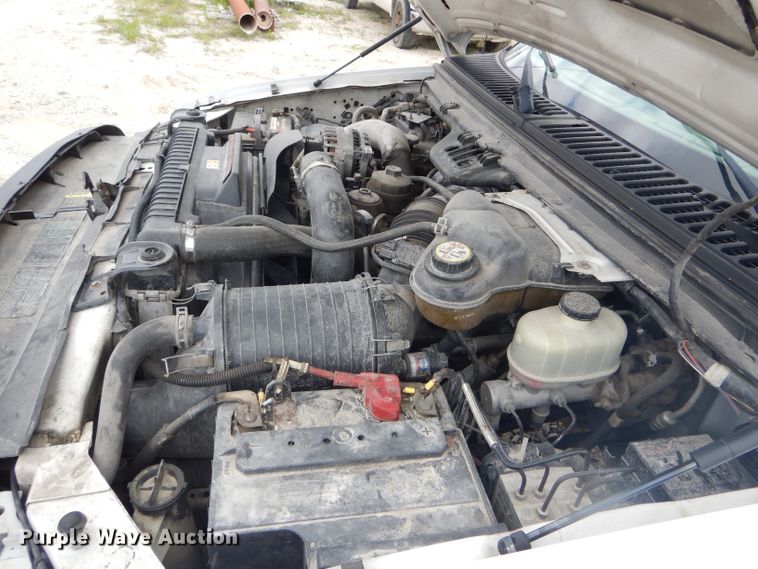 image for item DF3156 2006 Ford F350 Super Duty XL  Crew Cab pickup truck