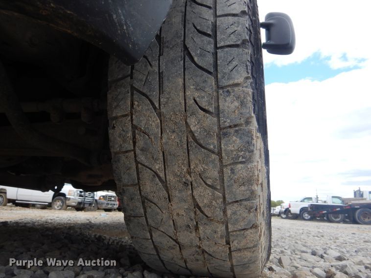 image for item DF3156 2006 Ford F350 Super Duty XL  Crew Cab pickup truck