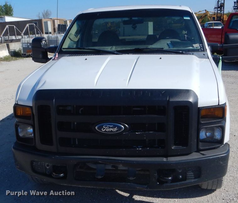 image for item DF3157 2009 Ford F250 Super Duty XL  pickup truck