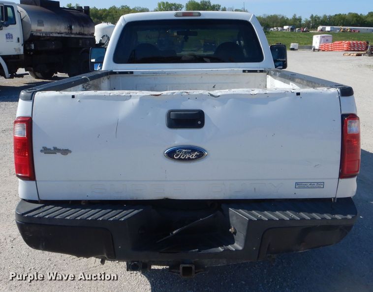 image for item DF3157 2009 Ford F250 Super Duty XL  pickup truck