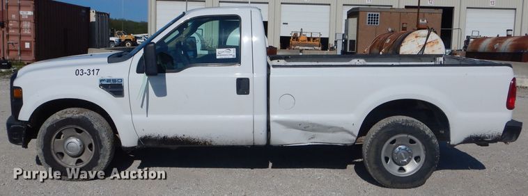 image for item DF3157 2009 Ford F250 Super Duty XL  pickup truck