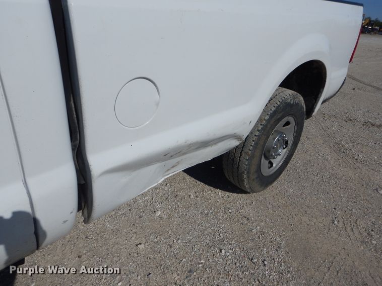 image for item DF3157 2009 Ford F250 Super Duty XL  pickup truck