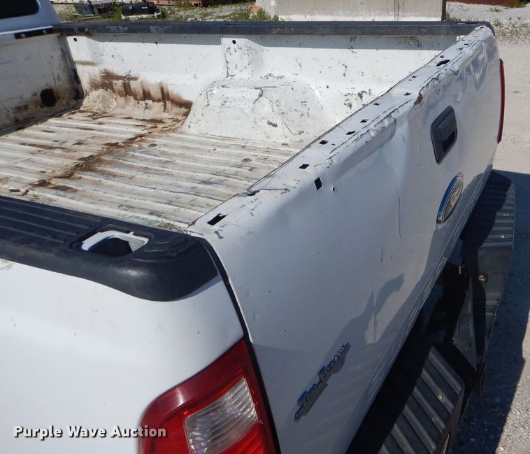 image for item DF3157 2009 Ford F250 Super Duty XL  pickup truck