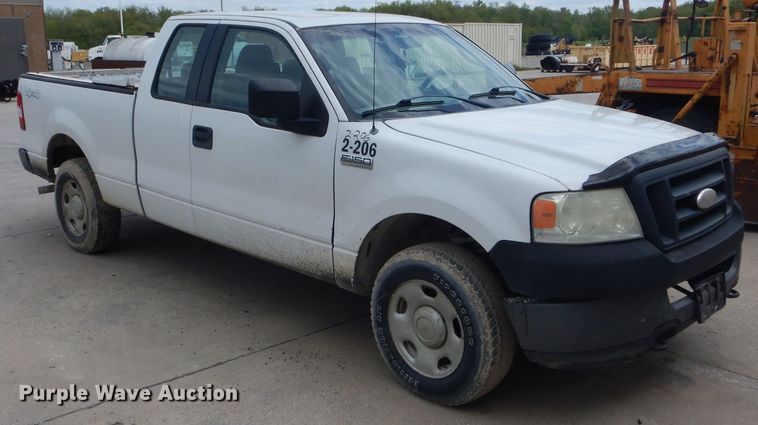image for item DF3160 2006 Ford F150 XL  SuperCab pickup truck