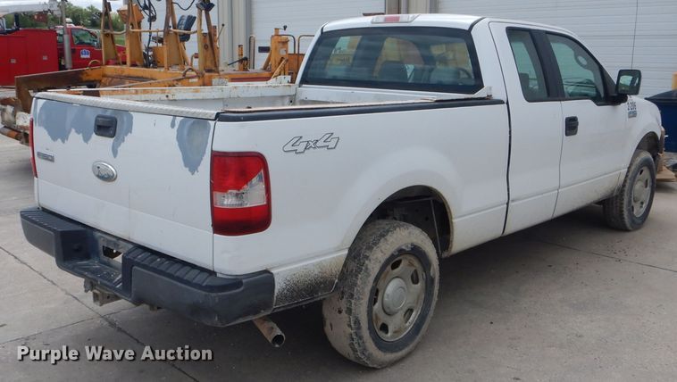 image for item DF3160 2006 Ford F150 XL  SuperCab pickup truck