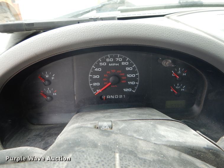 image for item DF3160 2006 Ford F150 XL  SuperCab pickup truck