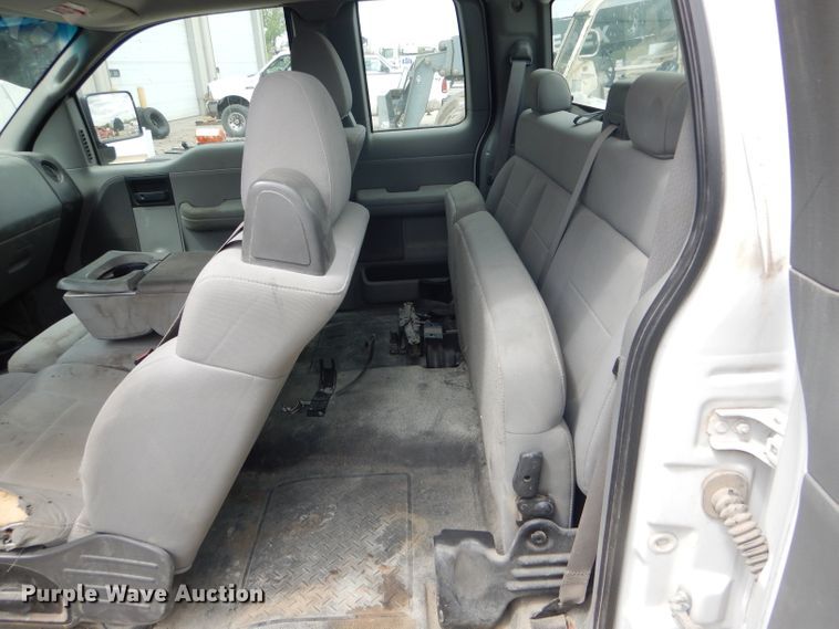 image for item DF3160 2006 Ford F150 XL  SuperCab pickup truck