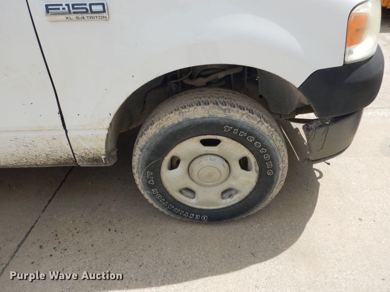 image for item DF3160 2006 Ford F150 XL  SuperCab pickup truck