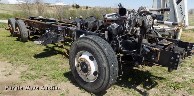 image for item DG2575 International 4700 truck chassis