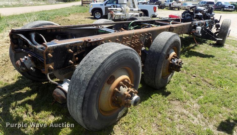 image for item DG2575 International 4700 truck chassis