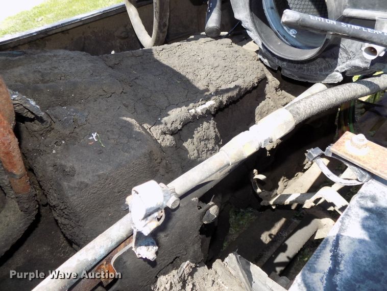 image for item DG2575 International 4700 truck chassis